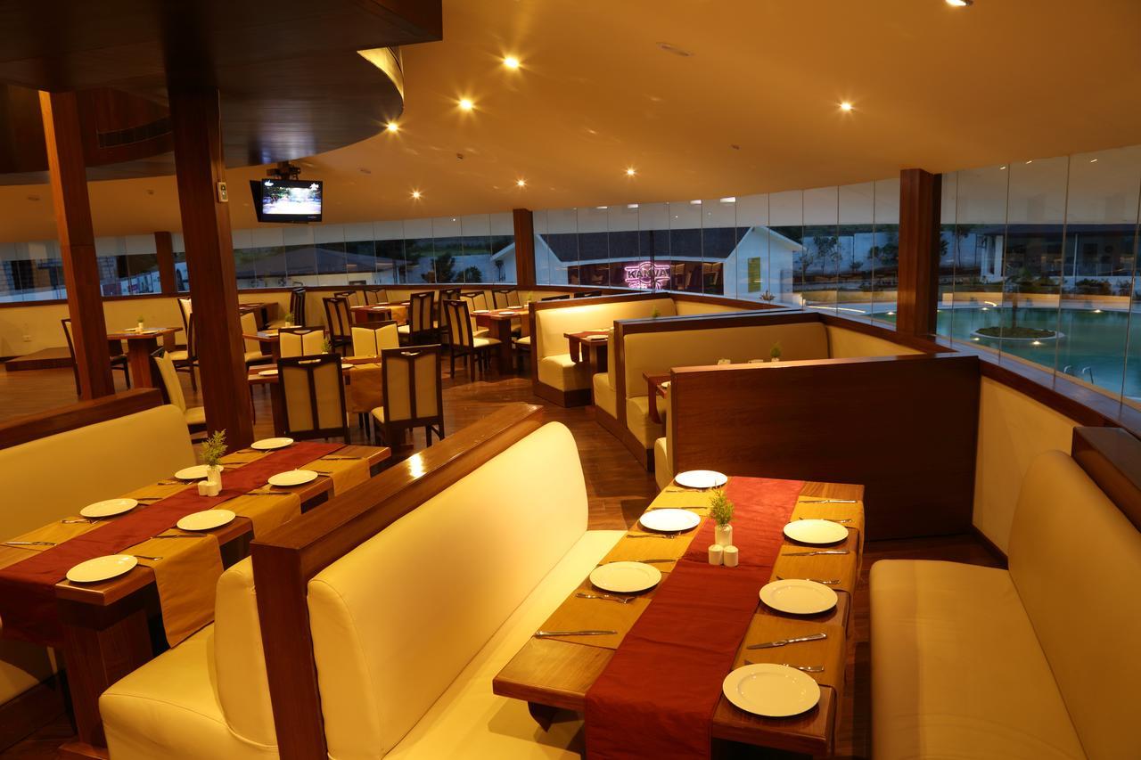 Kanva Star Resorts Nelamangala Buitenkant foto