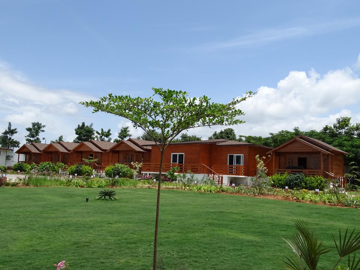 Kanva Star Resorts Nelamangala Buitenkant foto